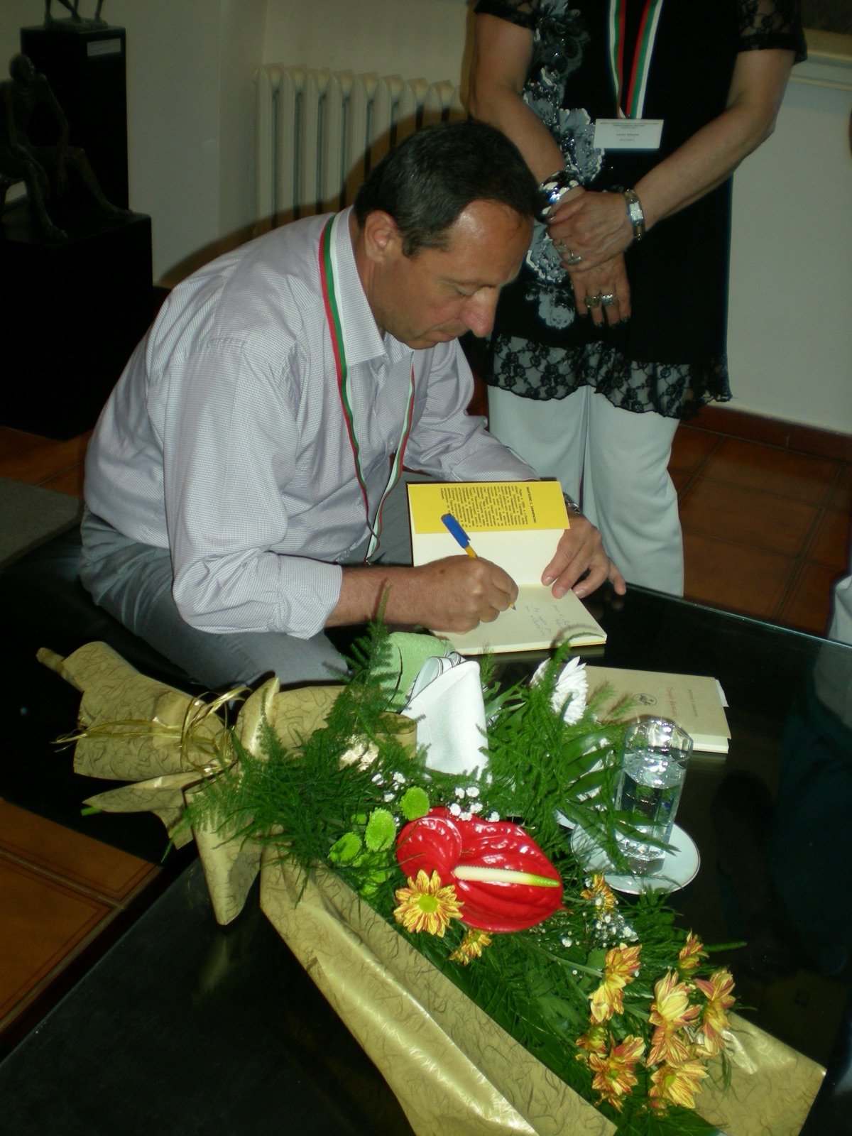 A dedication in the Bulgarian edition of his poems