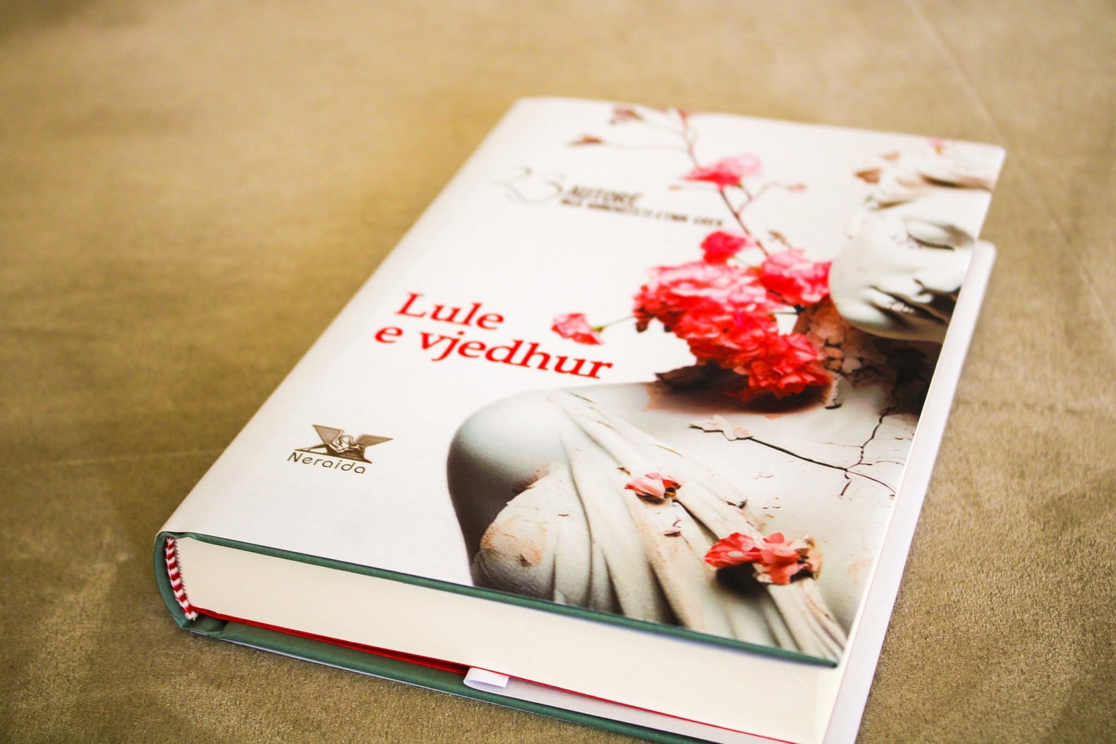 Lule e vjedhur (Κλεμμένο λουλούδι)